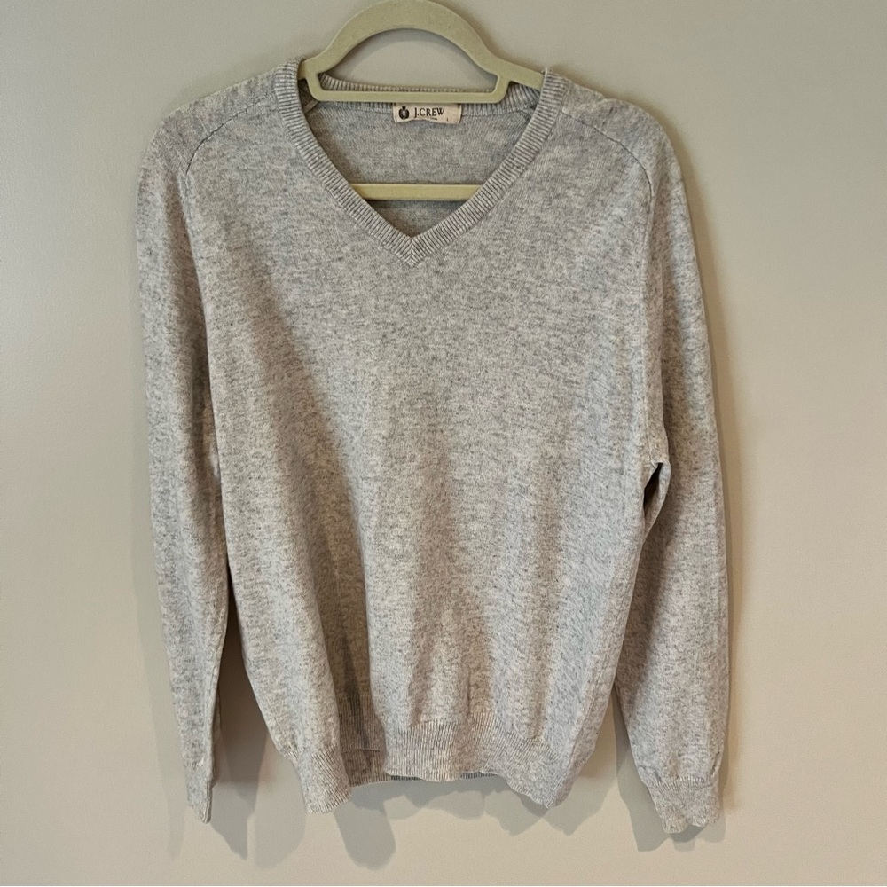 J. Crew Lightweight V-Neck Gray Sweater | L - Picture 2 of 10